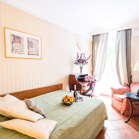 Hotel Cecil Rome Luaran gambar